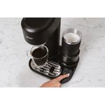 BVSTDC02B_Cafetera_Latte_Oster_Imagen_Lifestyle-5.jpg