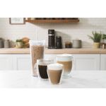 BVSTDC02B_Cafetera_Latte_Oster_Imagen_Lifestyle-2A.jpg