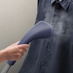 Vaporizador_EGS20_Beneficio_Uso1_Electrolux-1000x1000.raw-1000x1000.raw